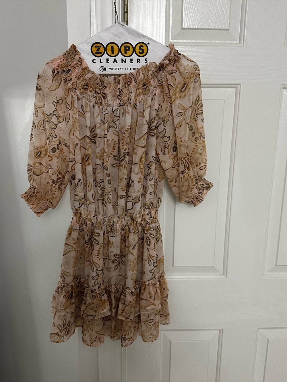 Off-Shoulder Cream Floral Tiered Mini Dress - Picture 4 of 4